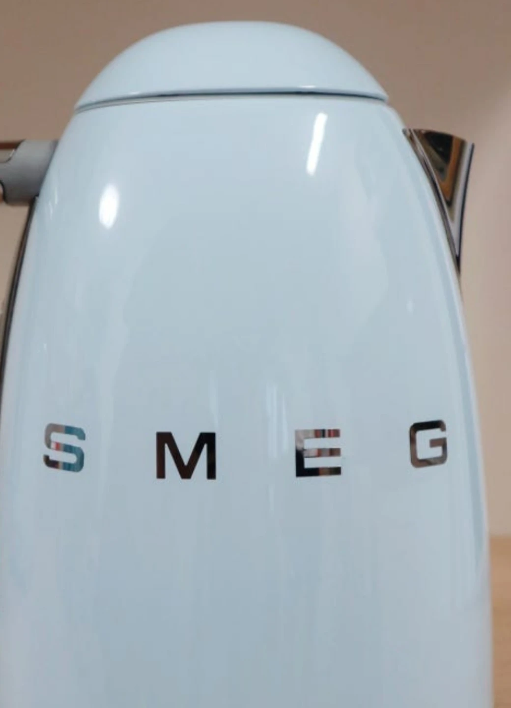Brand New SMEG Electric Kettle - Variable Temperature(57 OZ) - photo 4