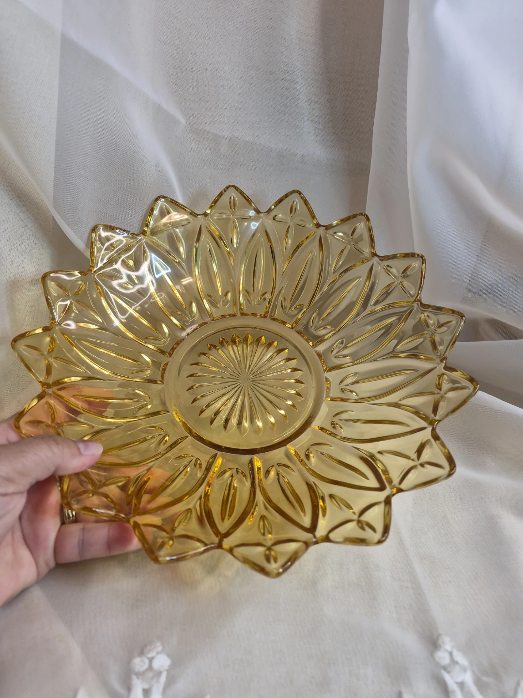 Beautiful Vintage 10 1/4" Round Amber Federal Glass - photo 5