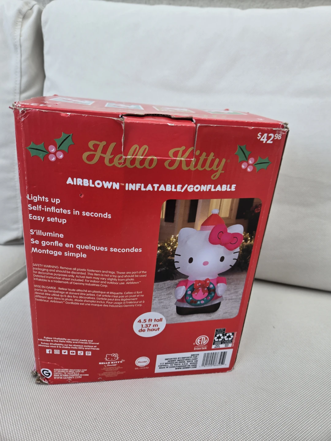 Christmas inflatalbe hello kitty 4.5ft decoration - photo 3