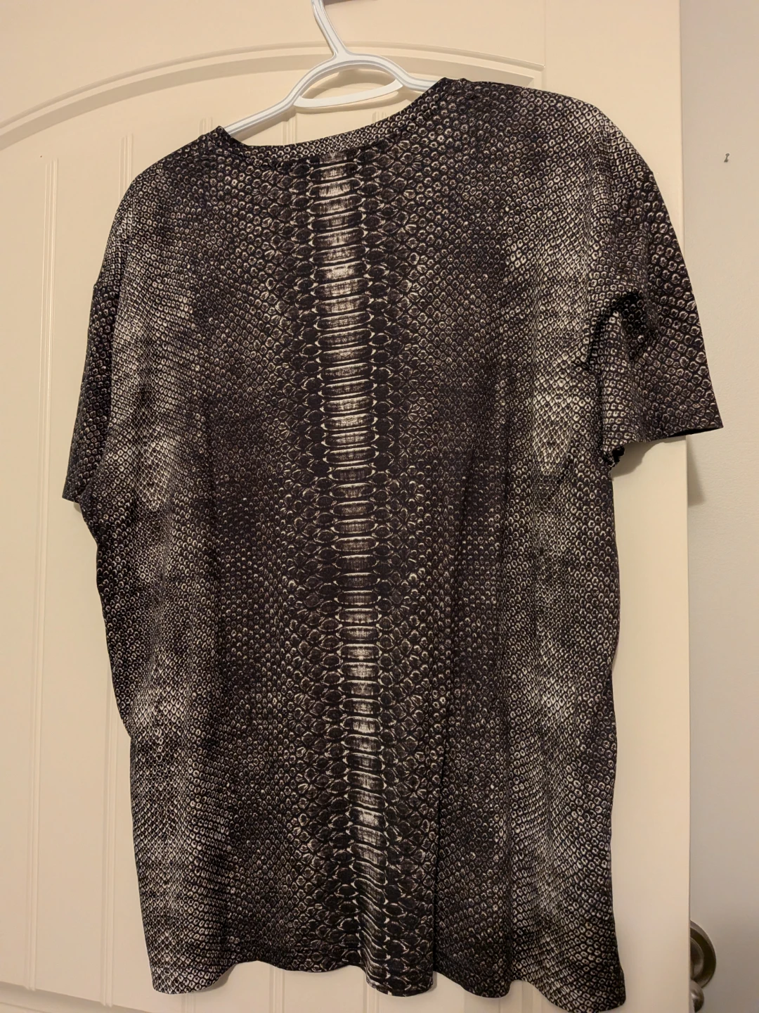 Alexander McQueen Snake Print T-Shirt - photo 3