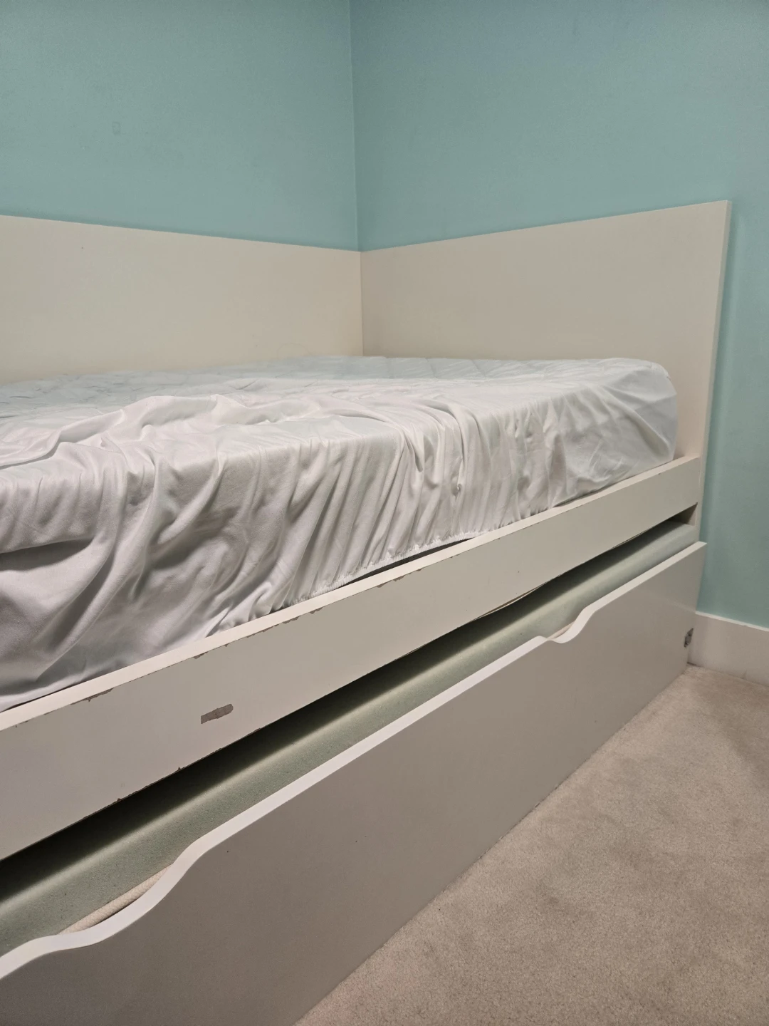 Ikea Trundle bed