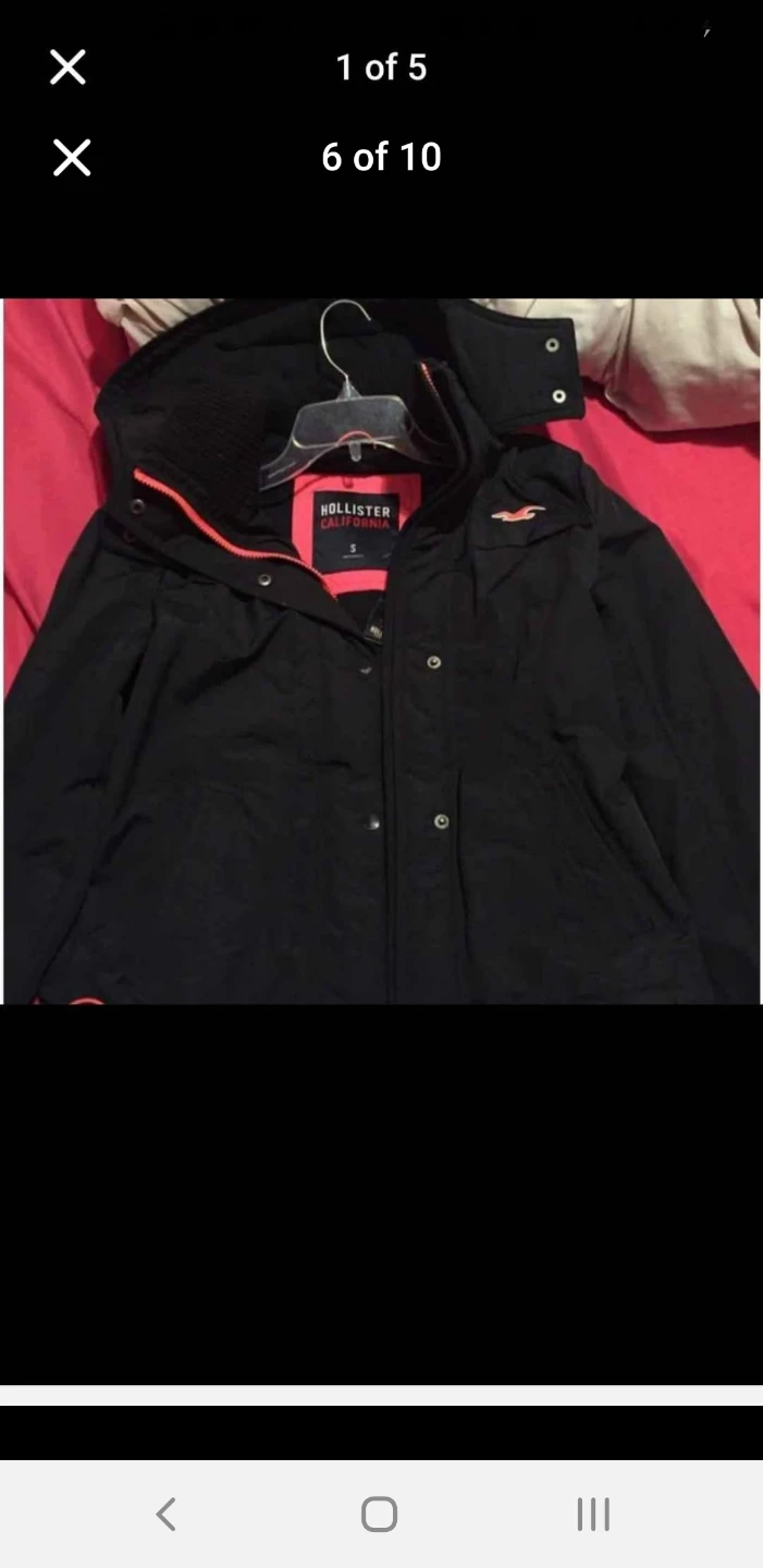 Hollister Navy Puffer Jacket - Medium - photo 5