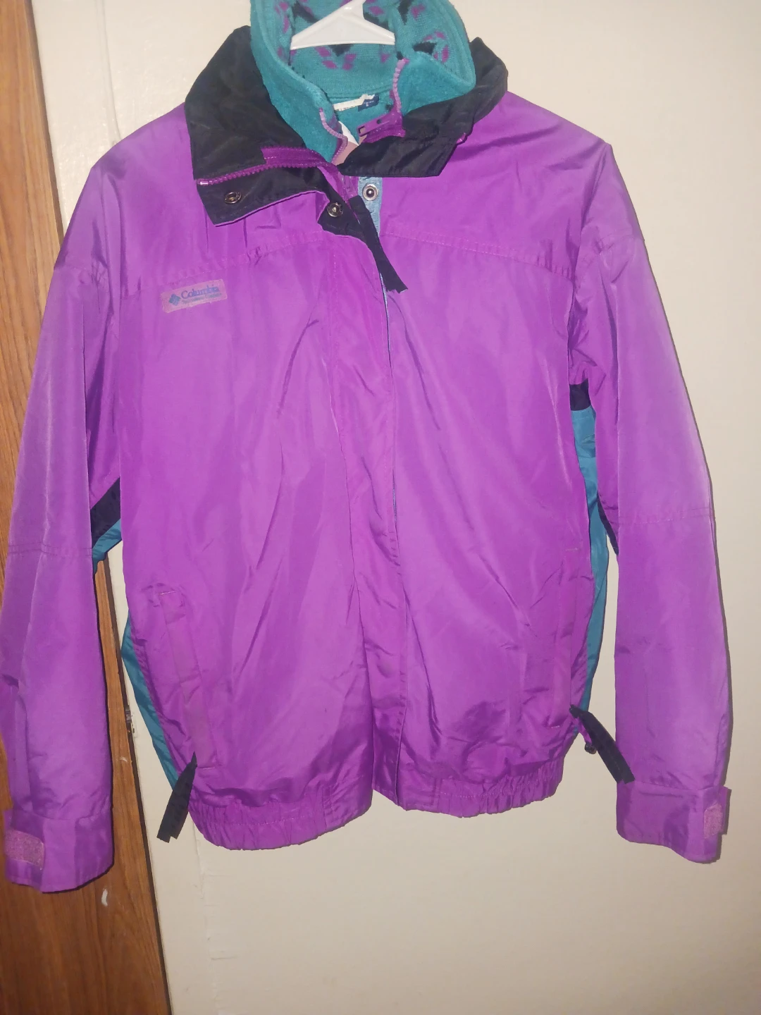 🏈 Vintage Columbia Purple and Teal Jacket
