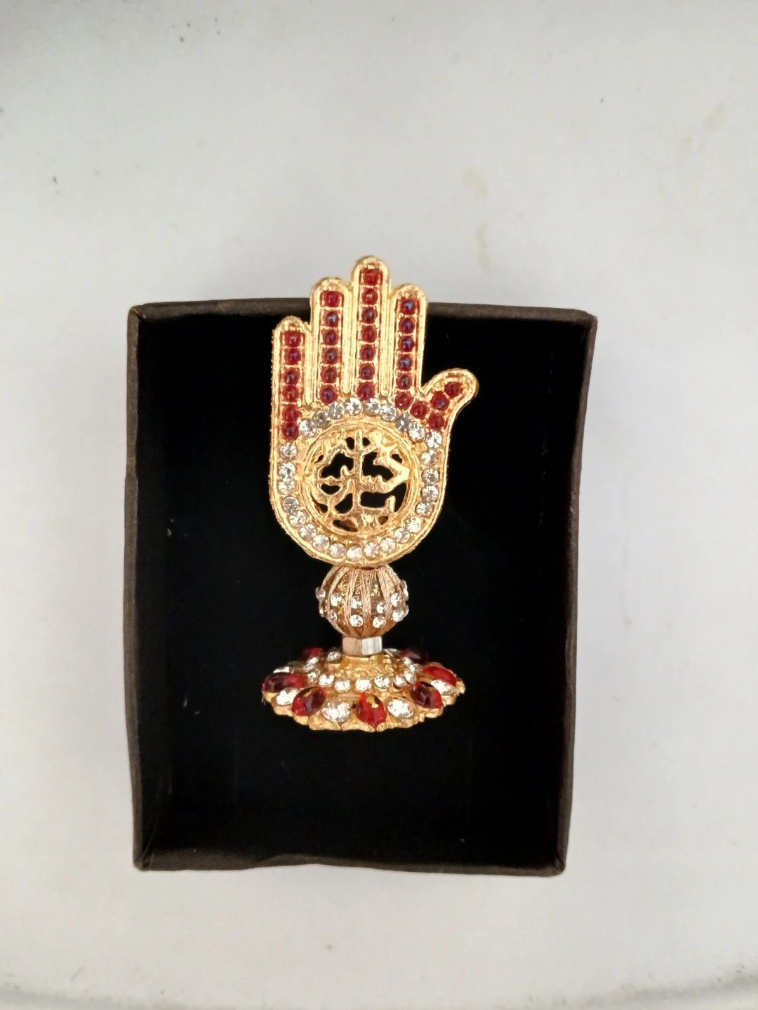 Hand of Fatima Brooch 🏈