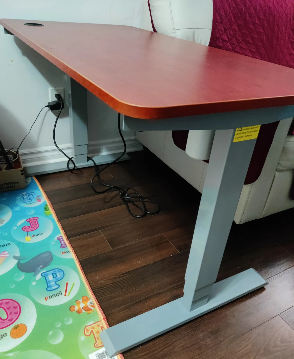 Height Adjustable Electric Standing Desk - photo 4