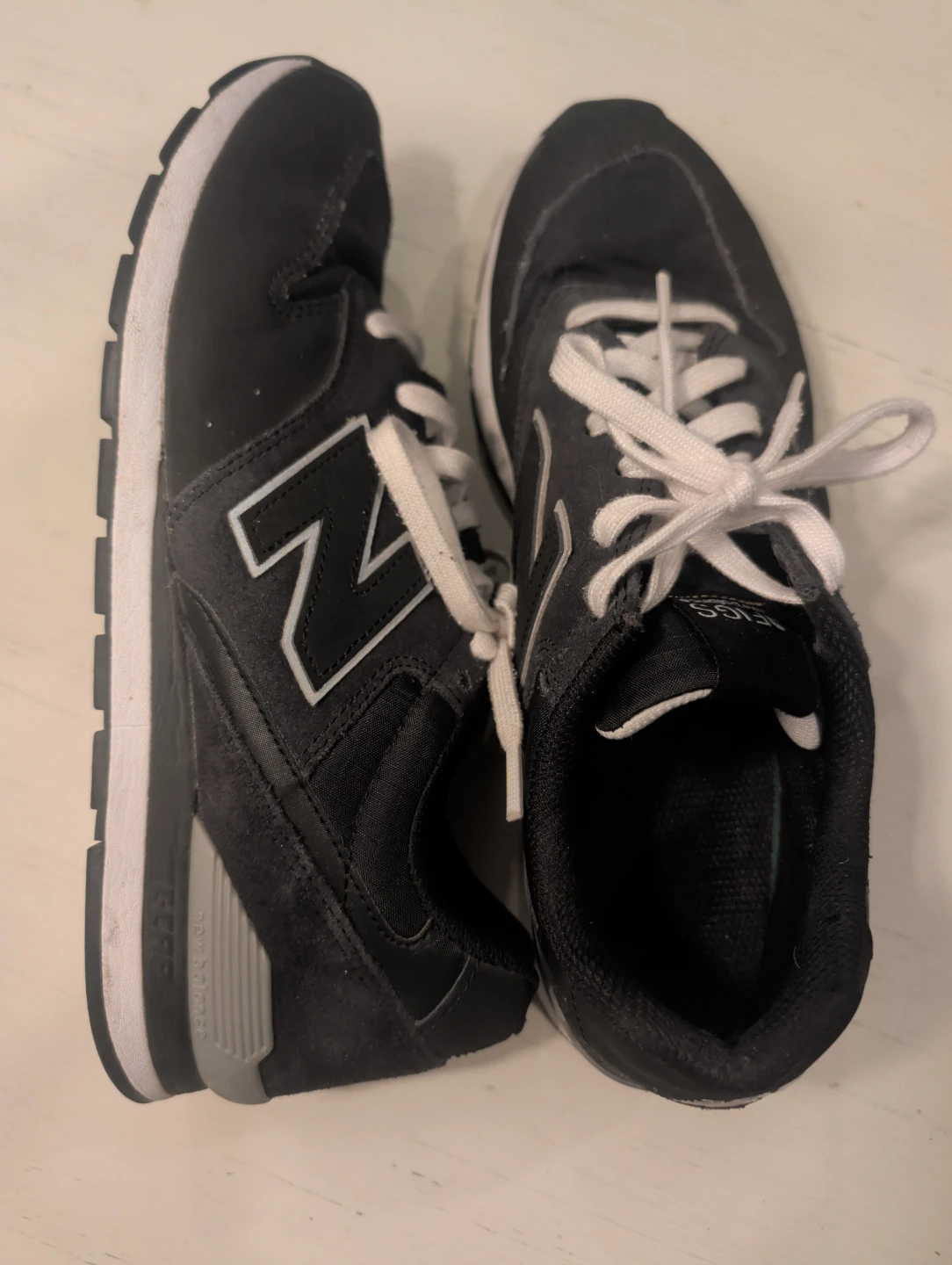 New Balance Men's Sneakers Black Size 10