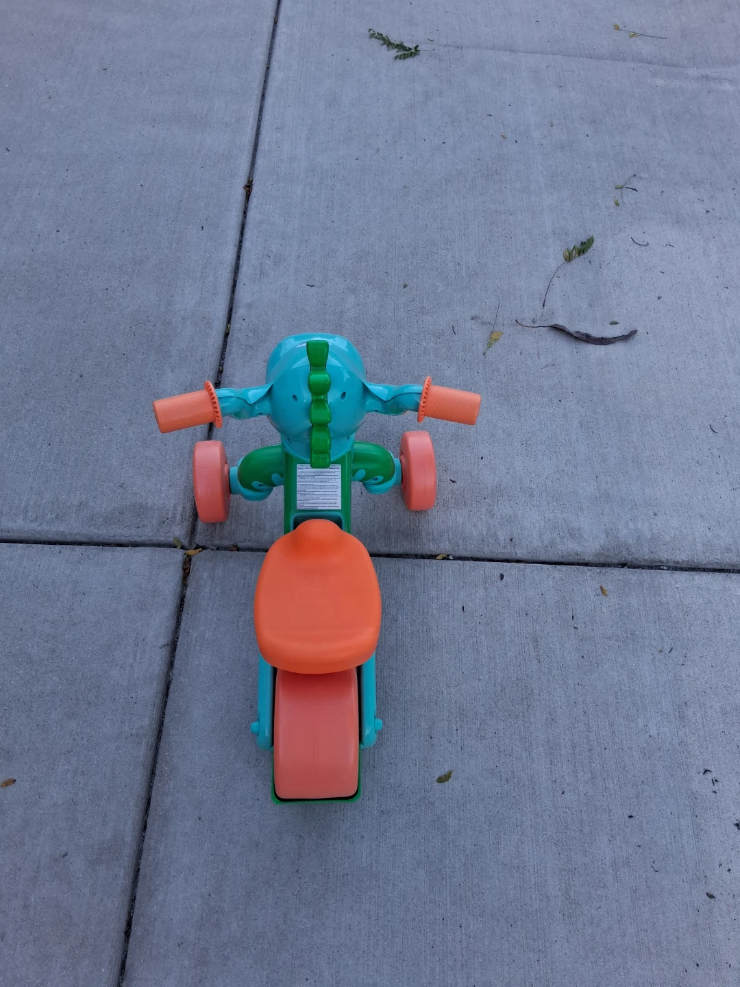 Little Tikes Dinosaur Ride-On - photo 3