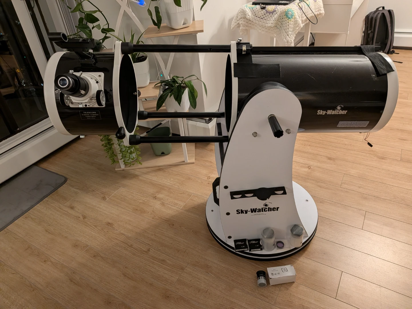 Sky-Watcher 10-inch Dobsonian Telescope - photo 4