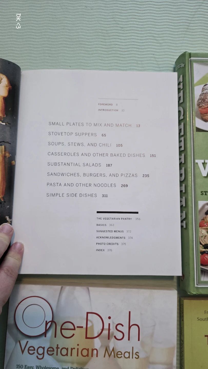 Set of 3 Vegetarian & 1 Vegan Cook Book - photo 4
