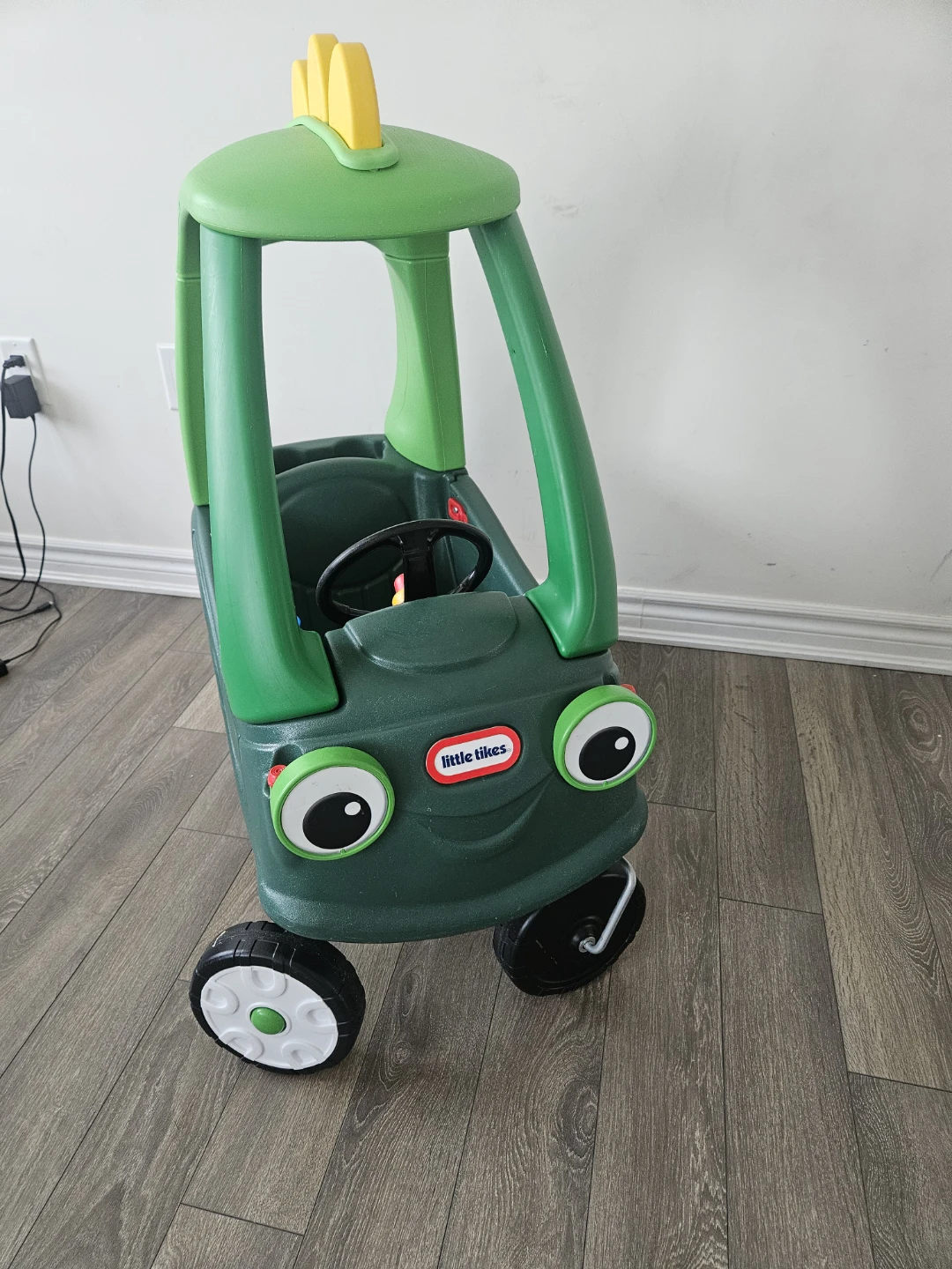 Little Tikes Dinosaur Cozy Coupe