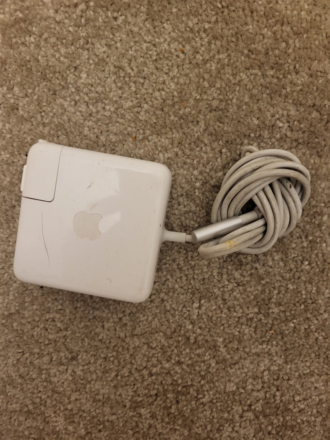 Apple MagSafe Power Adapter
