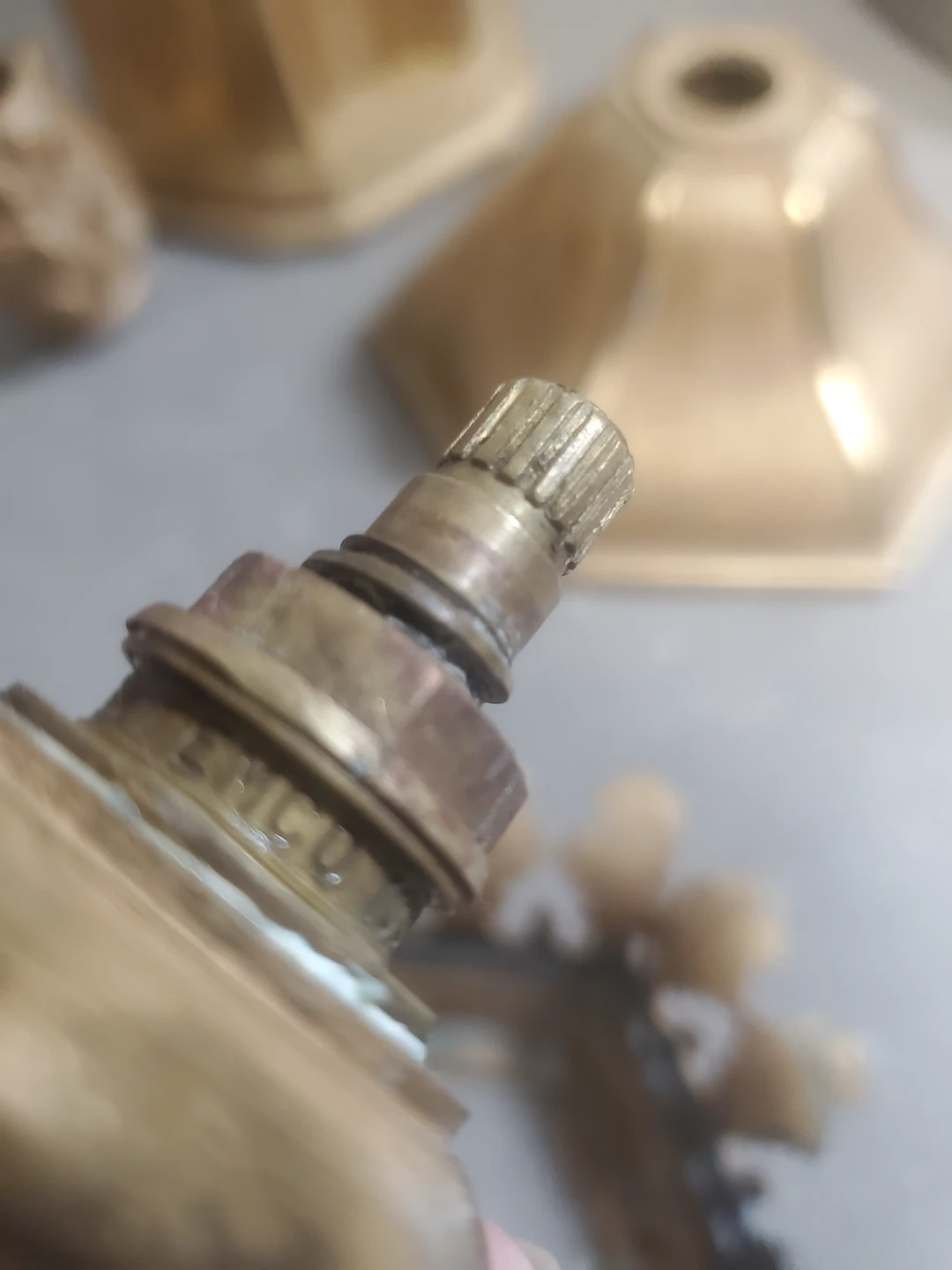 Antique Brass Lamp Pieces - 1 PC. Marked EMCO 1057N - photo 5