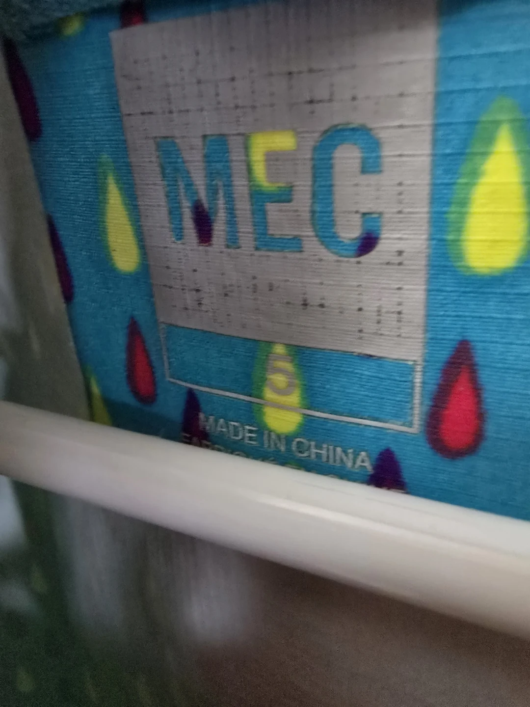 MEC Kids Rain Jacket Size 5 - photo 2