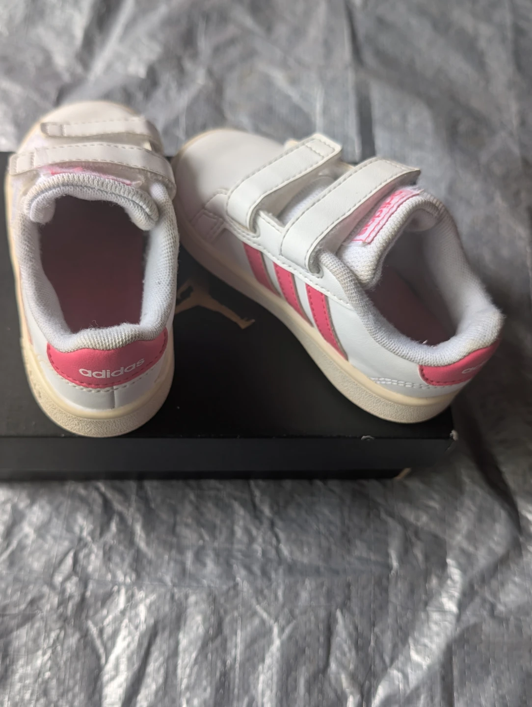 Adidas Toddler Shoes White and Pink - photo 2