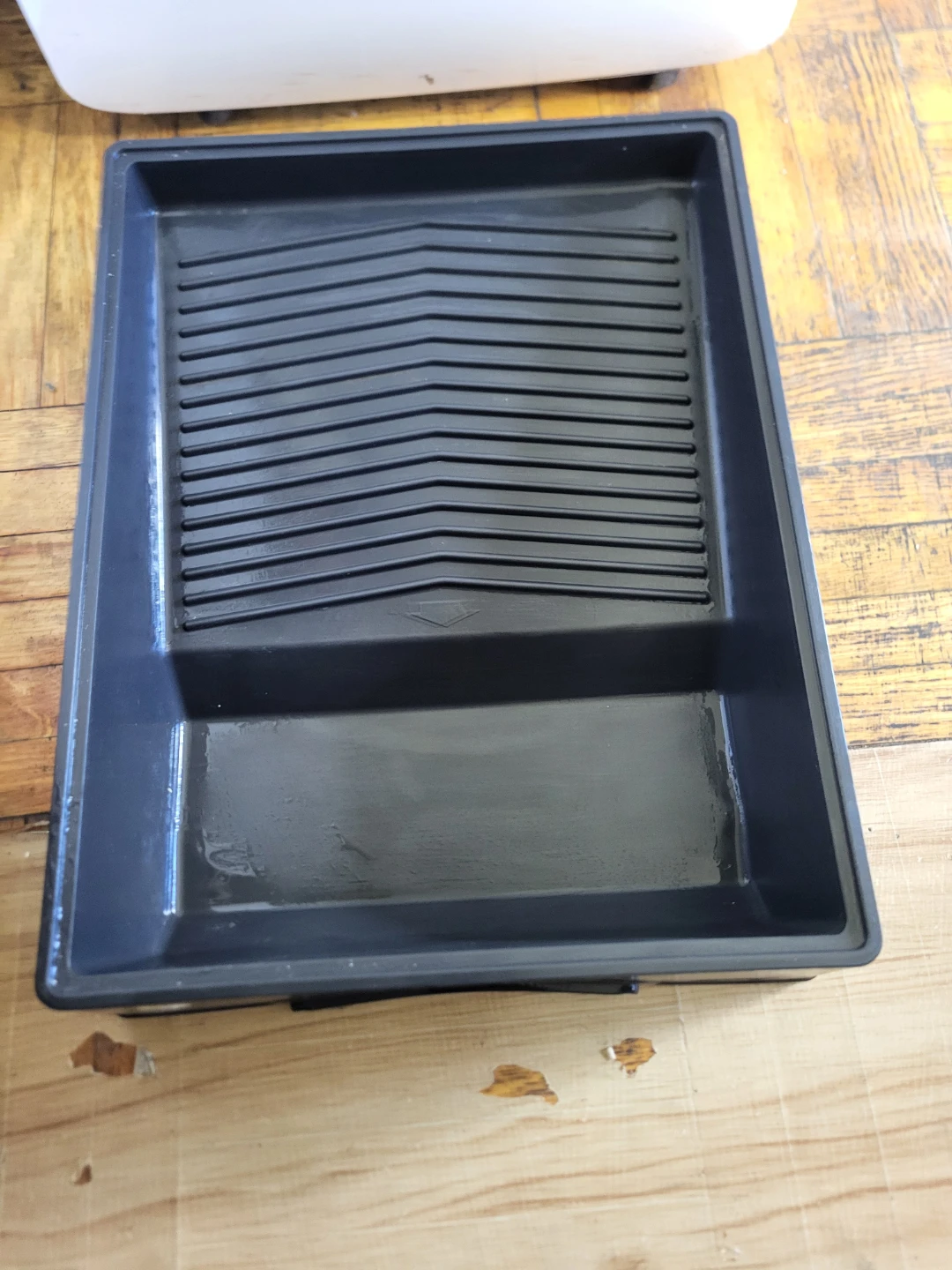 Black Paint Roller Tray