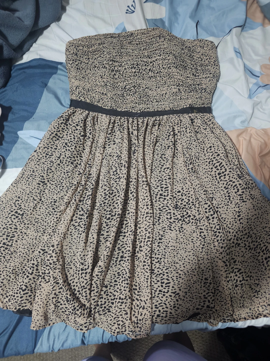 GUESS Los Angeles Strapless Dress