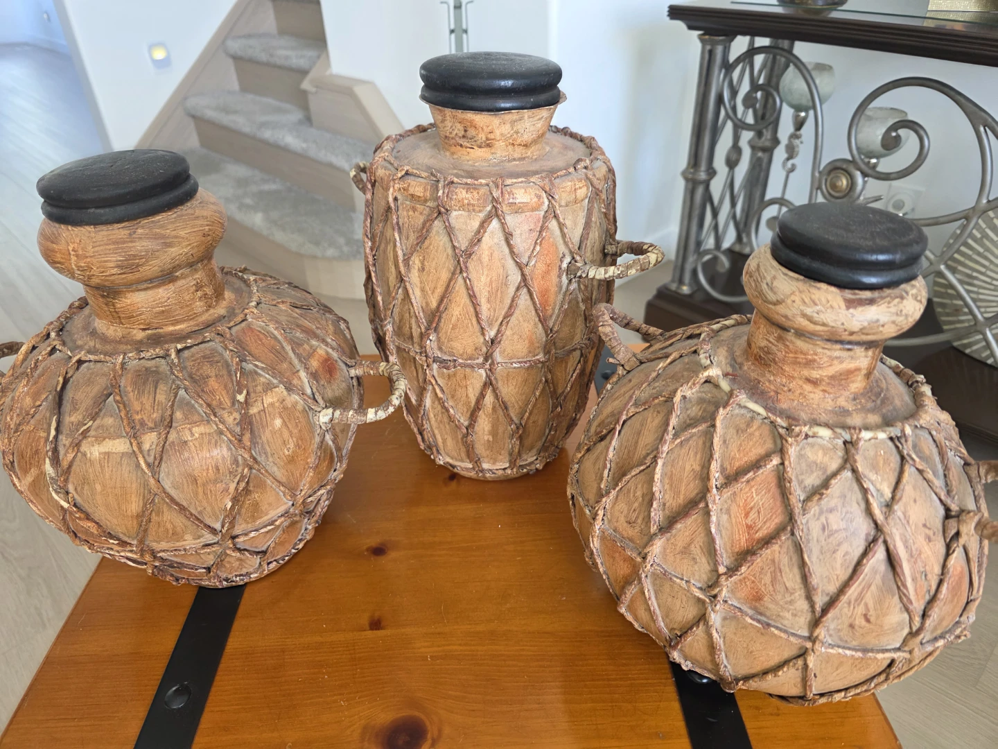 Set of 3 Rustic Decorative Vases - photo 2