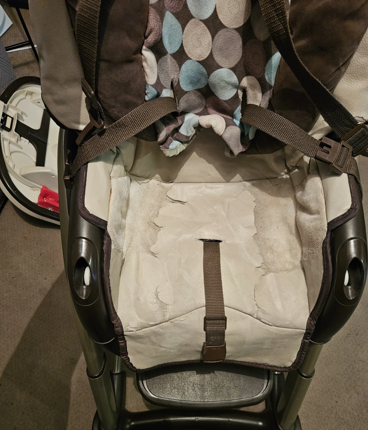 Adjustable Baby High Chair - photo 3