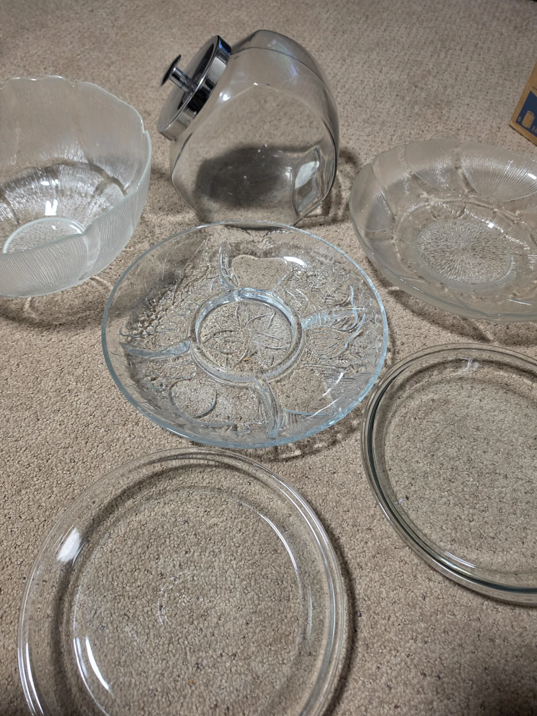 Assorted Vintage Glassware Set - photo 2