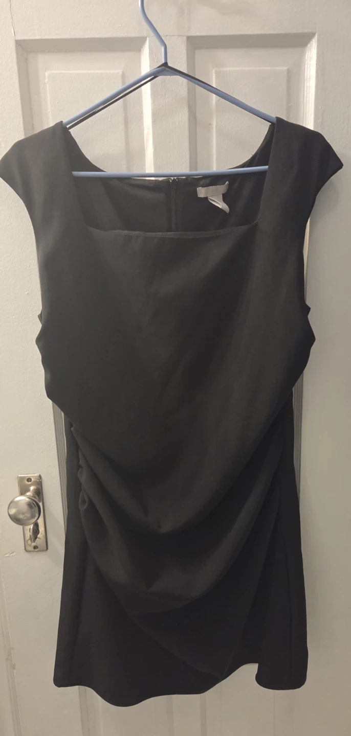 H&M Black Ruched Dress size L