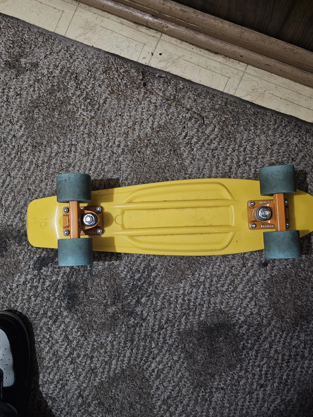 Penny Skateboard 22 Inch Yellow - photo 3
