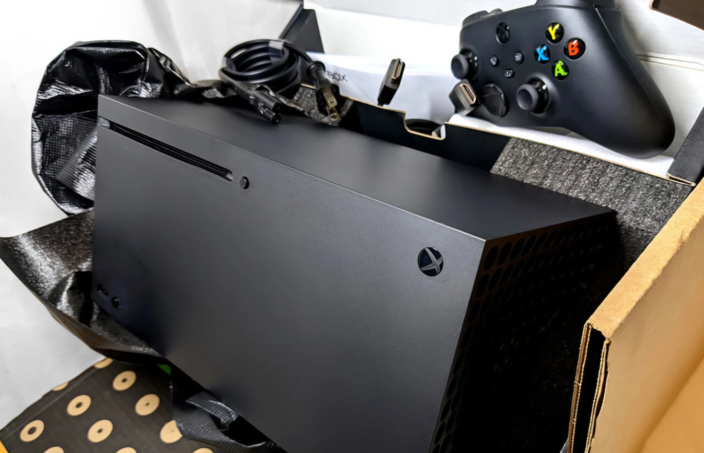 Xbox Series X Console with Controller