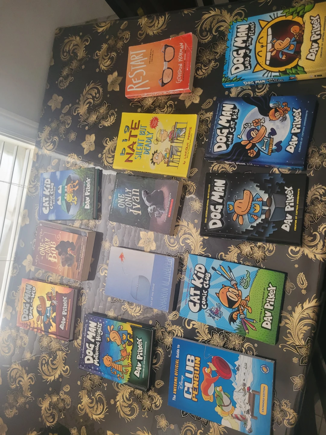 (Need gone ASAP) 📚 Books 📚