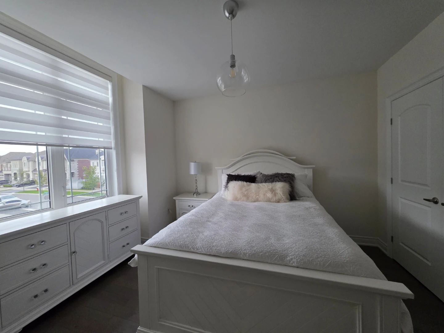White Bedroom Set