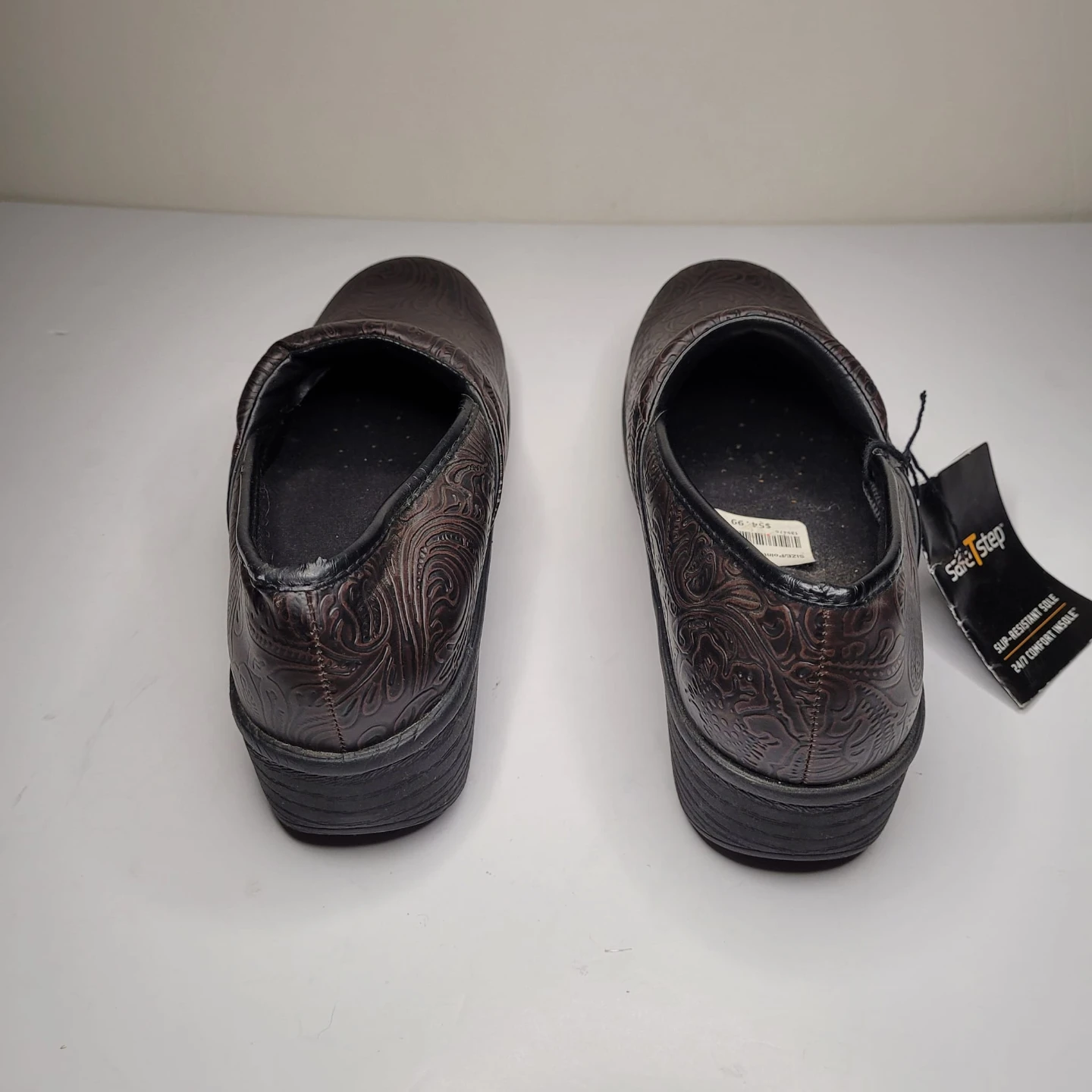 SafeTStep Comfort Slip-Resistant Clogs - Brown - Size 6.5 - photo 3