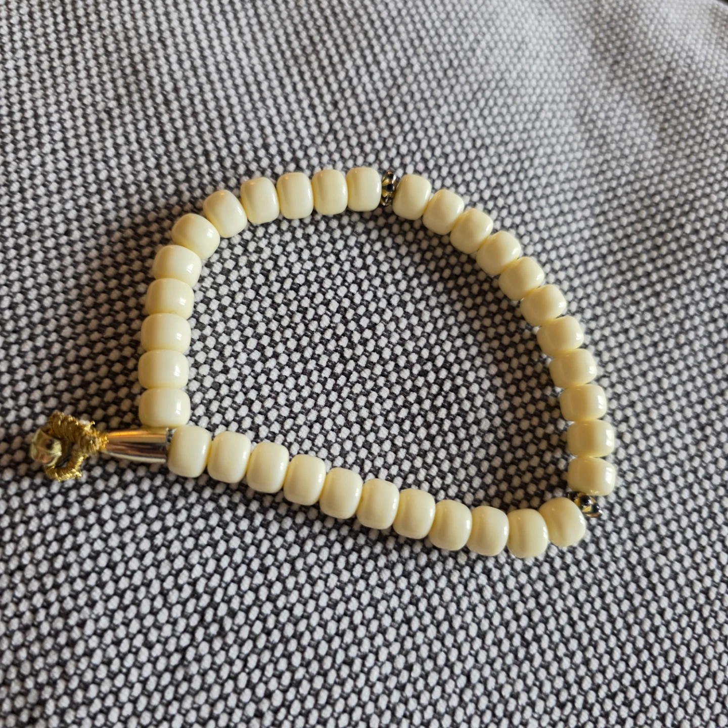 Cream Prayer Beads - photo 2