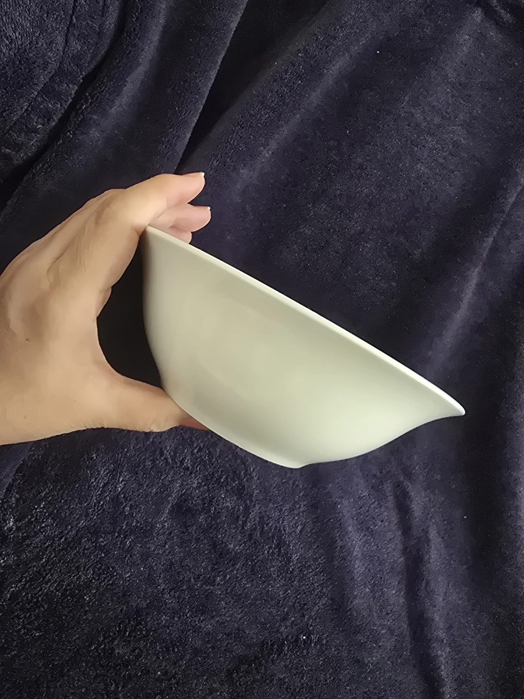New Mt. Fuji Blue and White Decorative  Bowl Porcelain - photo 3