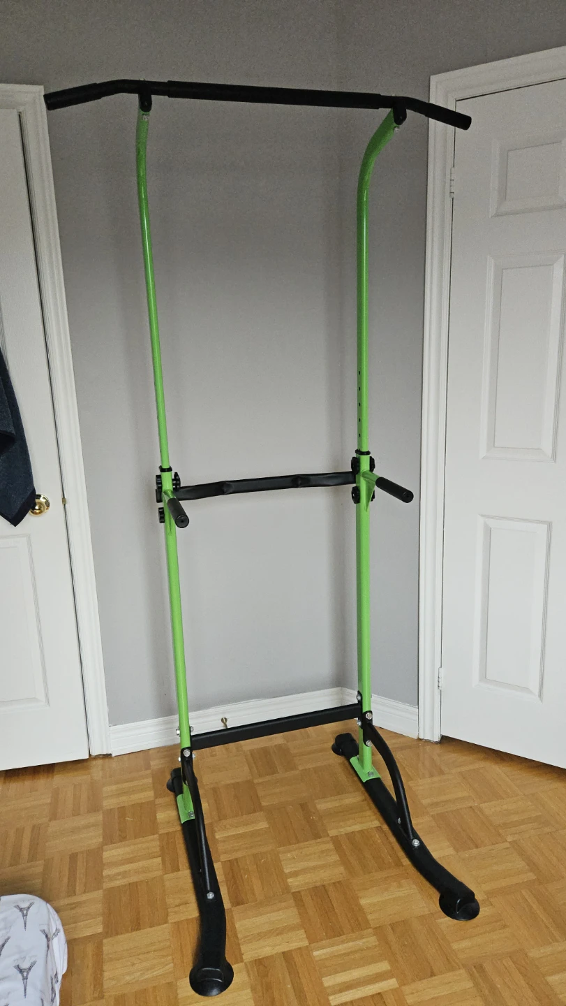 SogesPower Pull Up Bar and Dip Station