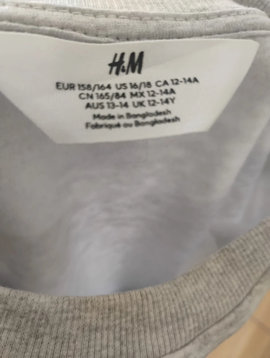 H&M Grey Sweatshirt - photo 2