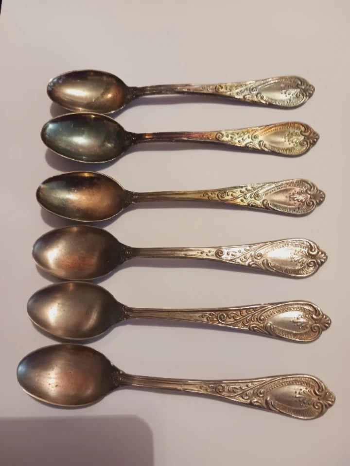 Set of 6 Vintage Silver Plated Dessert Spoons