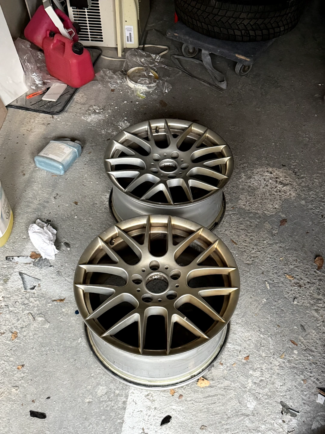 BMW 2015 X3 Aluminum Rim $120. Moving sales.