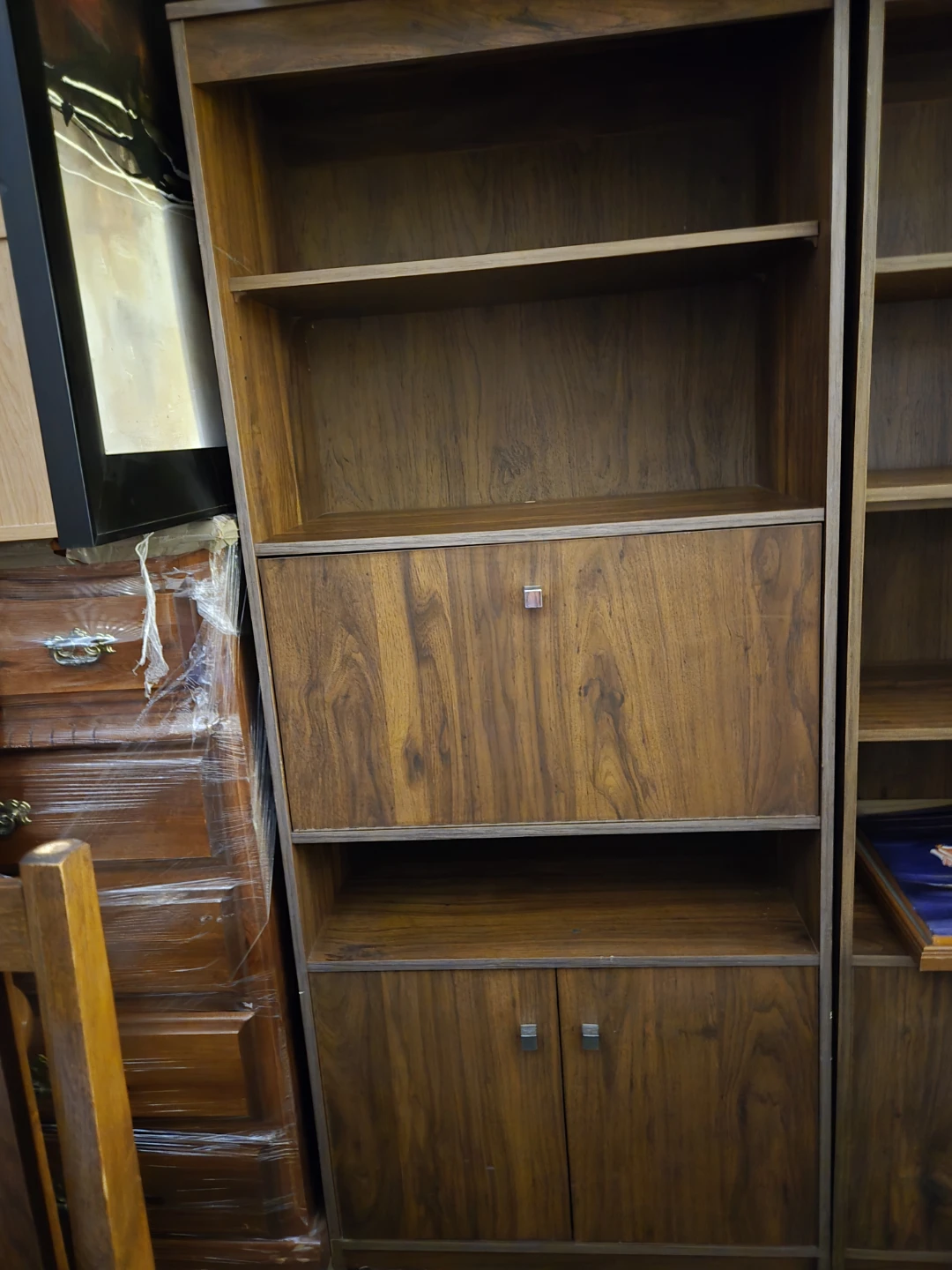 Book shelf - photo 3