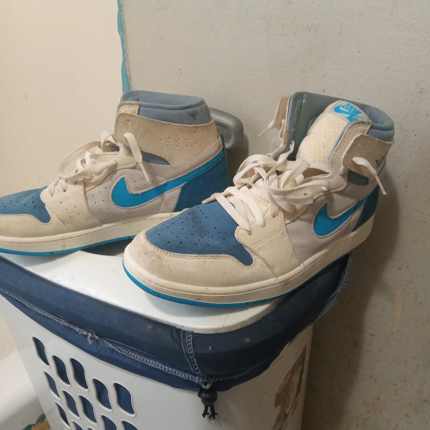 Nike Air Jordan 1 Zoom Comfort Blue and White - photo 2