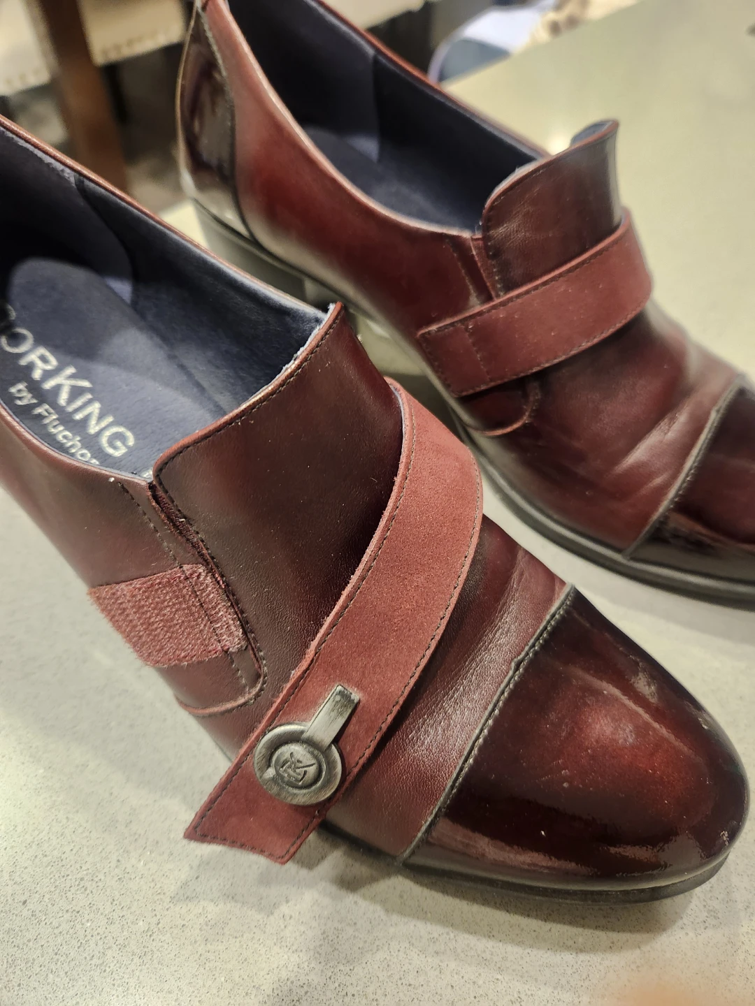 Dorking by Fluchos Maroon Leather Heels - photo 2