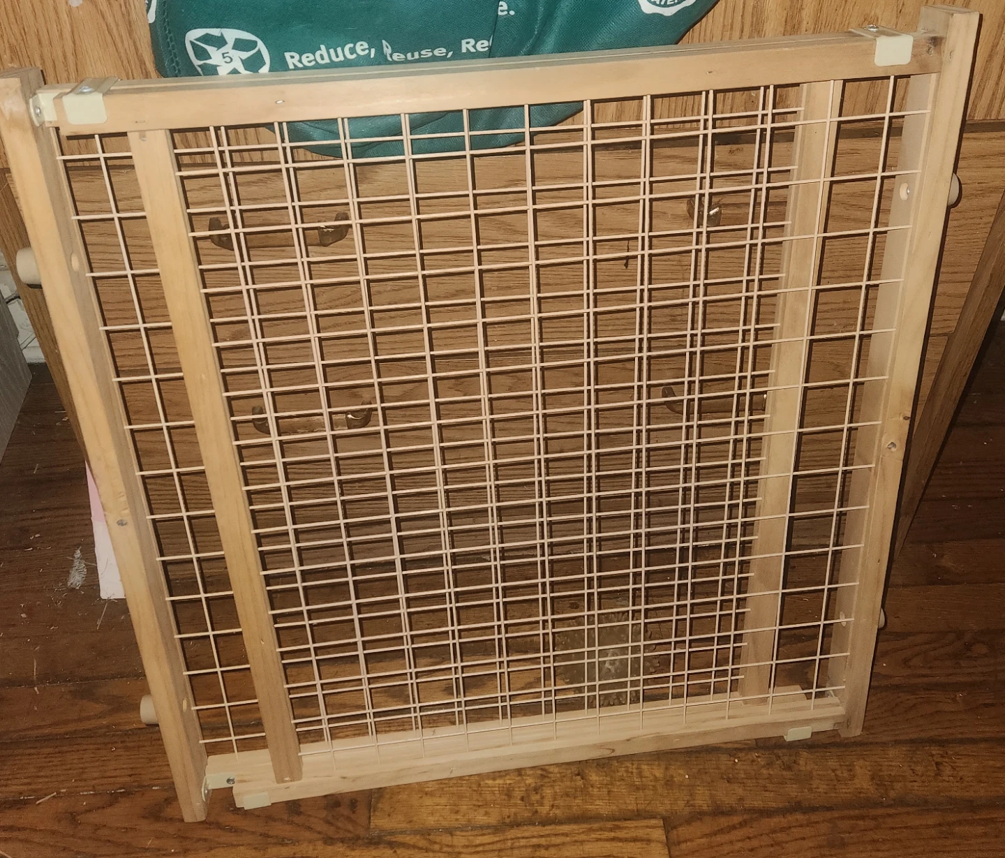 Adjustable Wooden Pet Safety Gate – Mesh Wire Grid - photo 2