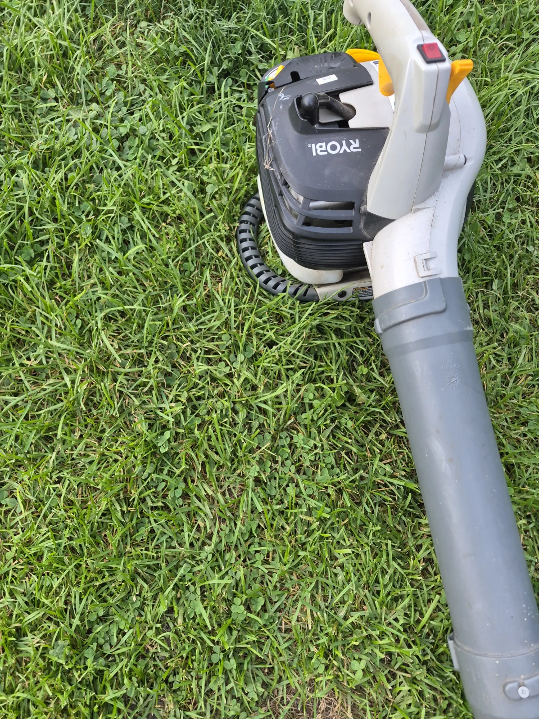 Ryobi leaf blower 2 cycle for parts or repair - photo 2