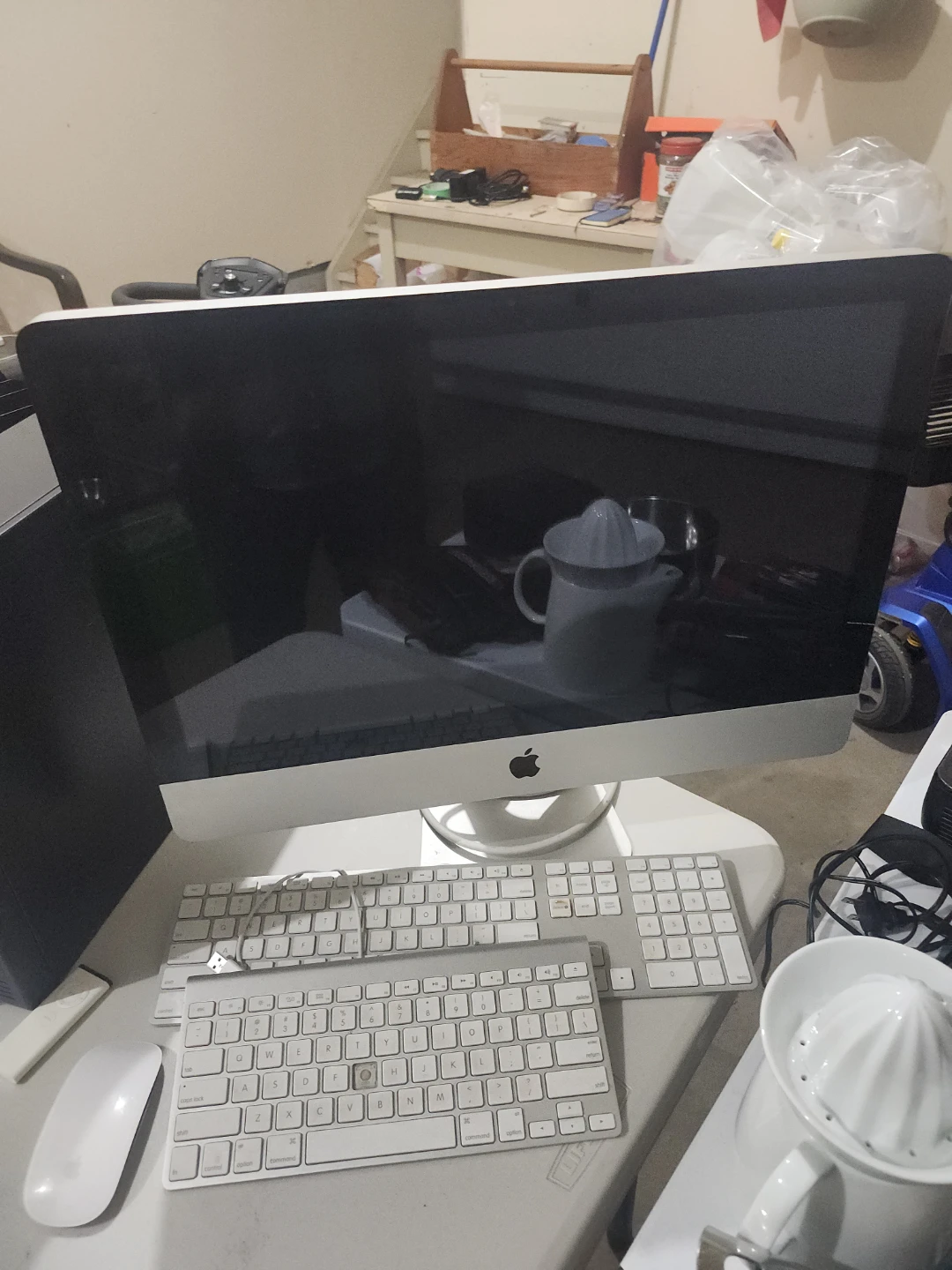 Apple iMac Desktop Computer