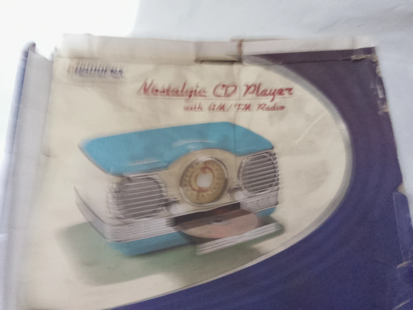 Memorex Nostalgic CD Player and Radio - photo 3