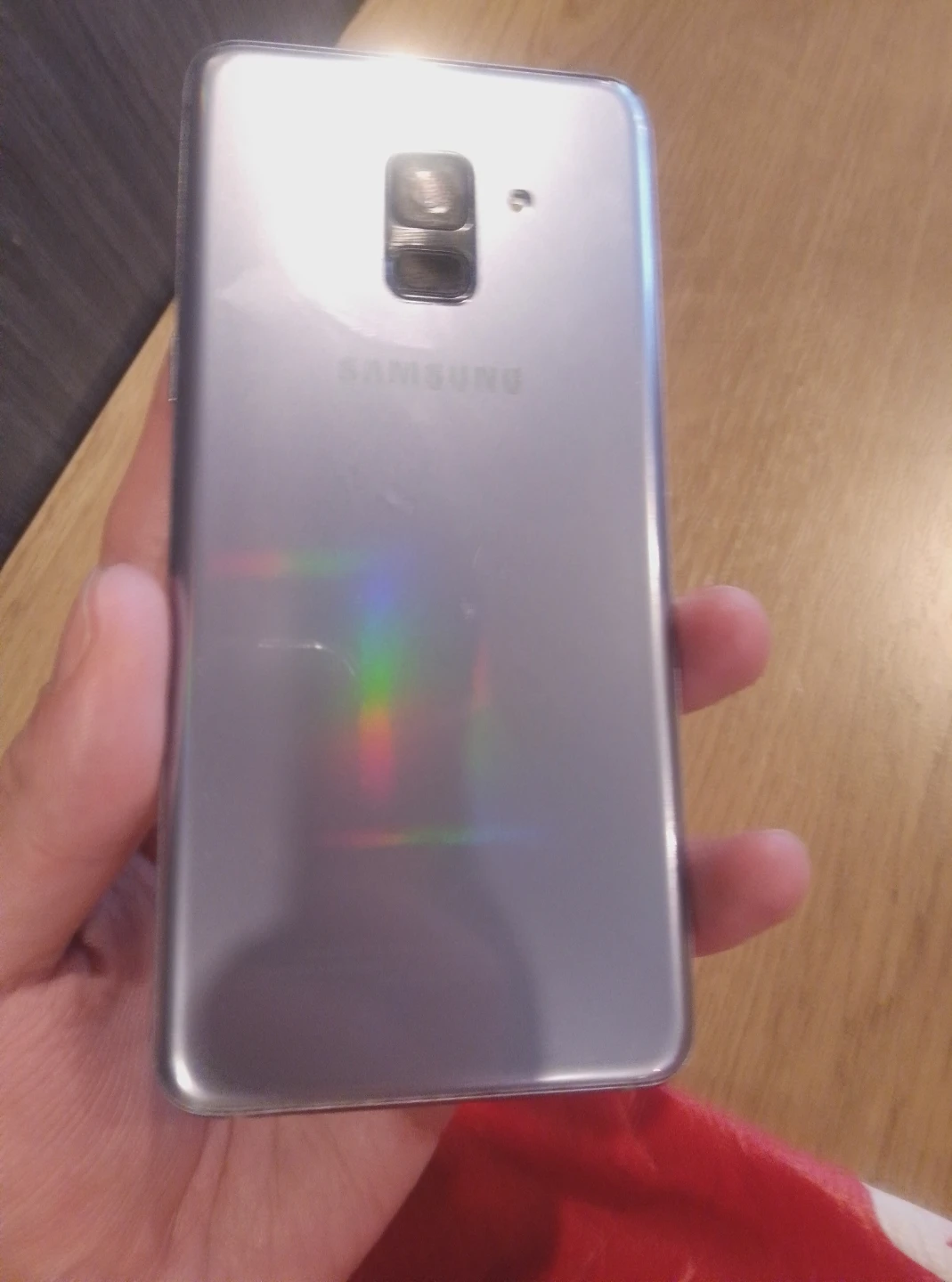 Samsung Galaxy A8 (2018) Smartphone