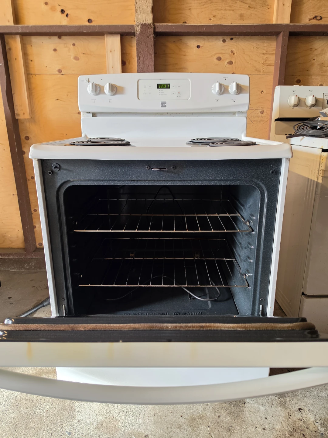 Delivery Available - Kenmore 30" White Electric Range - photo 4