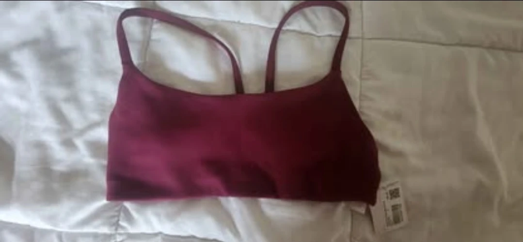 Lululemon Wunder Train Strappt Racer Bra
