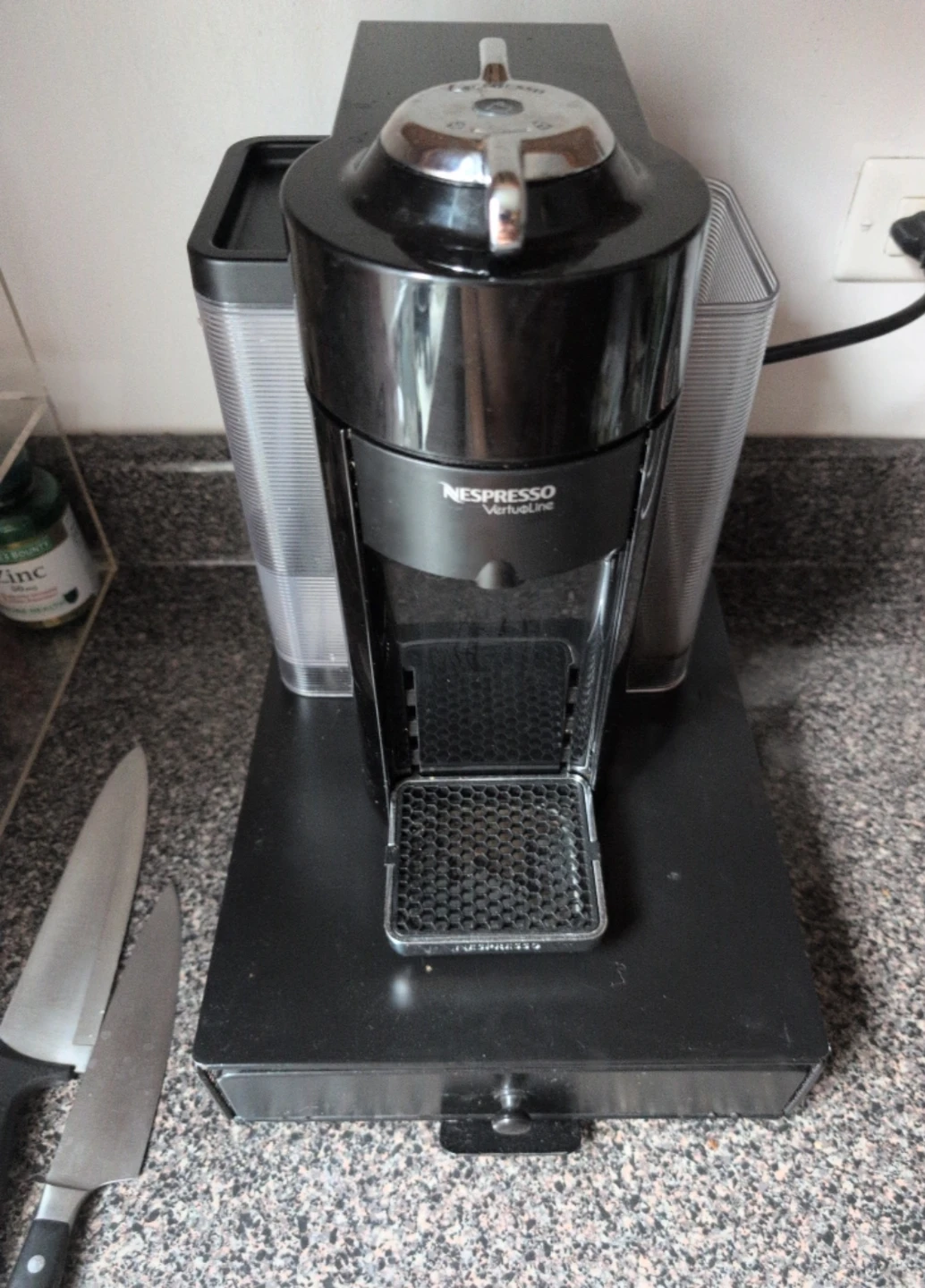 Nespresso VertuoLine Coffee Machine with Pod Storage 🏈 - photo 2
