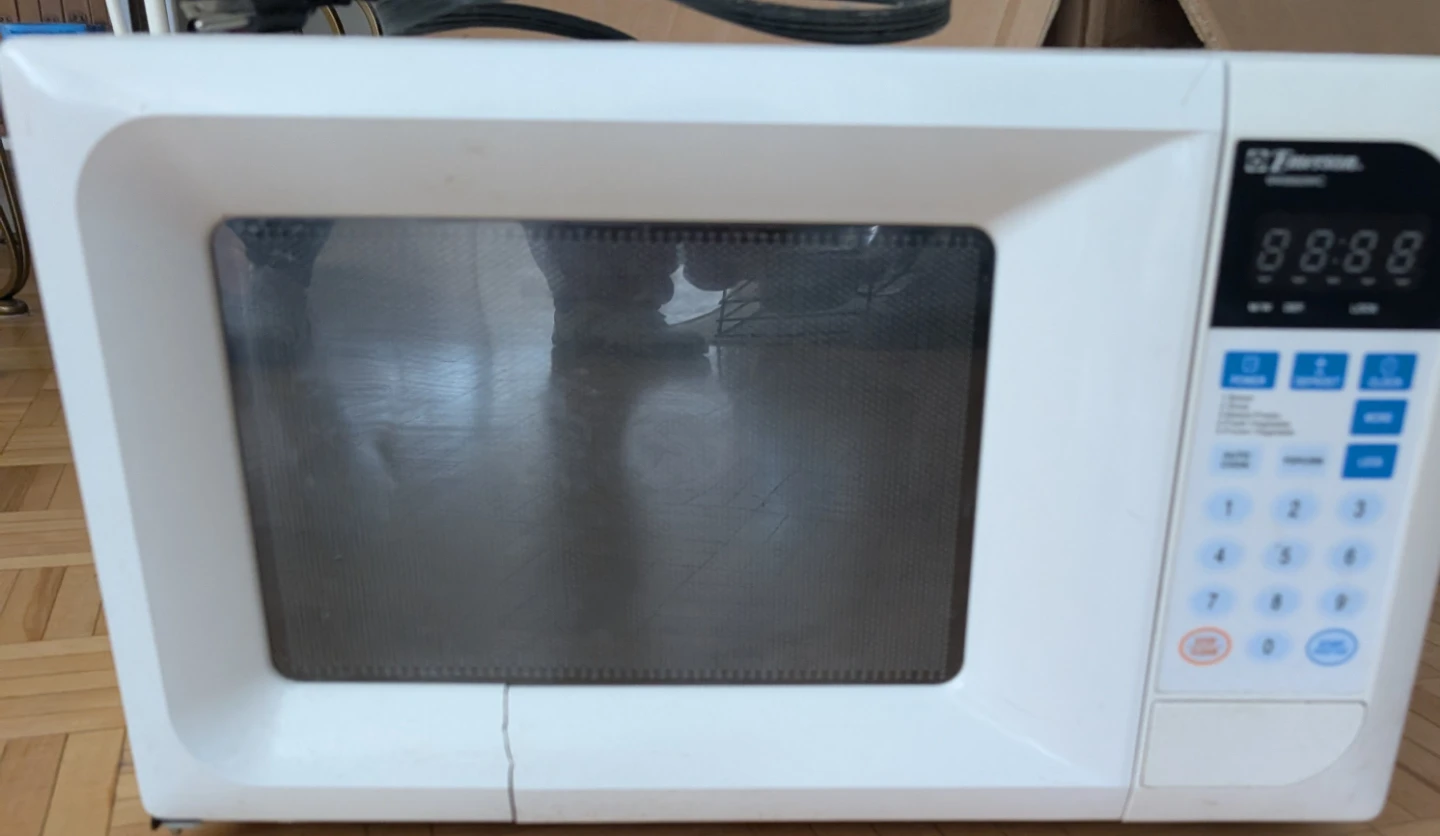 Emerson Microwave White