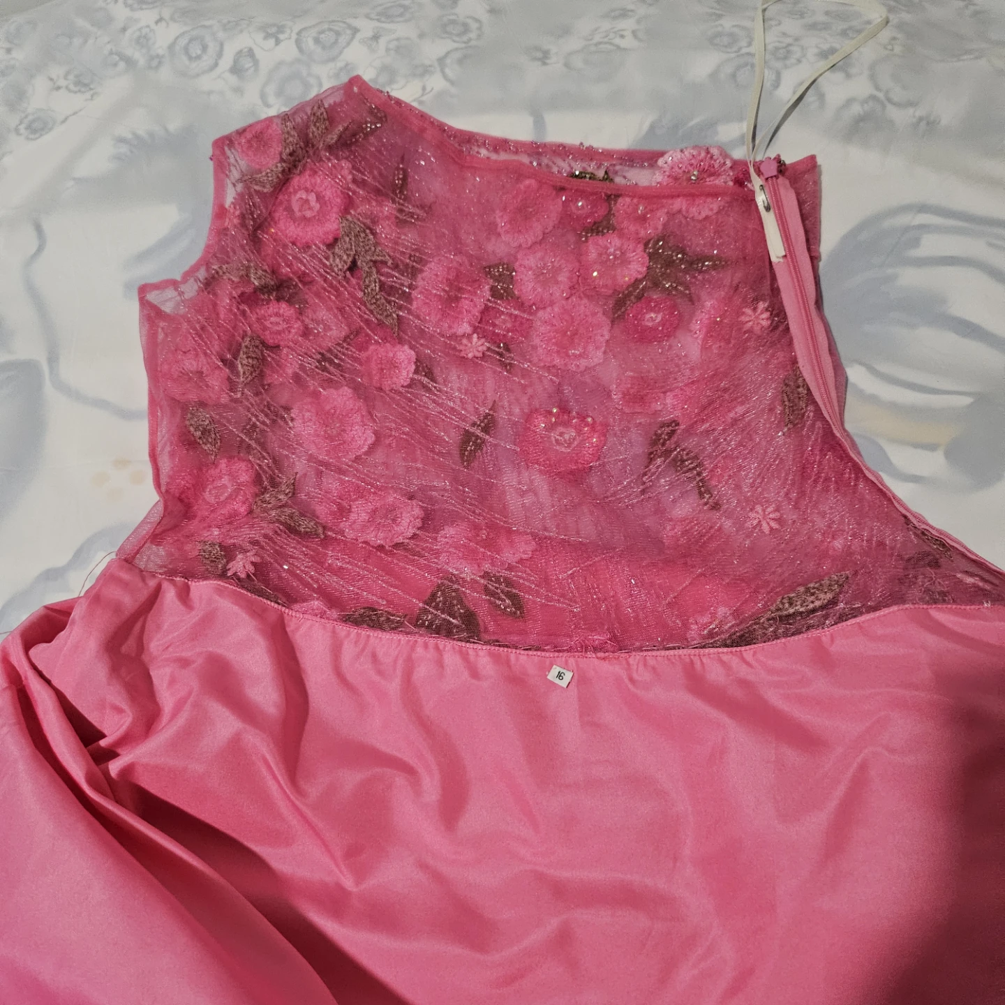 Pink Floral Embellished Evening Gown Size 16 - photo 3