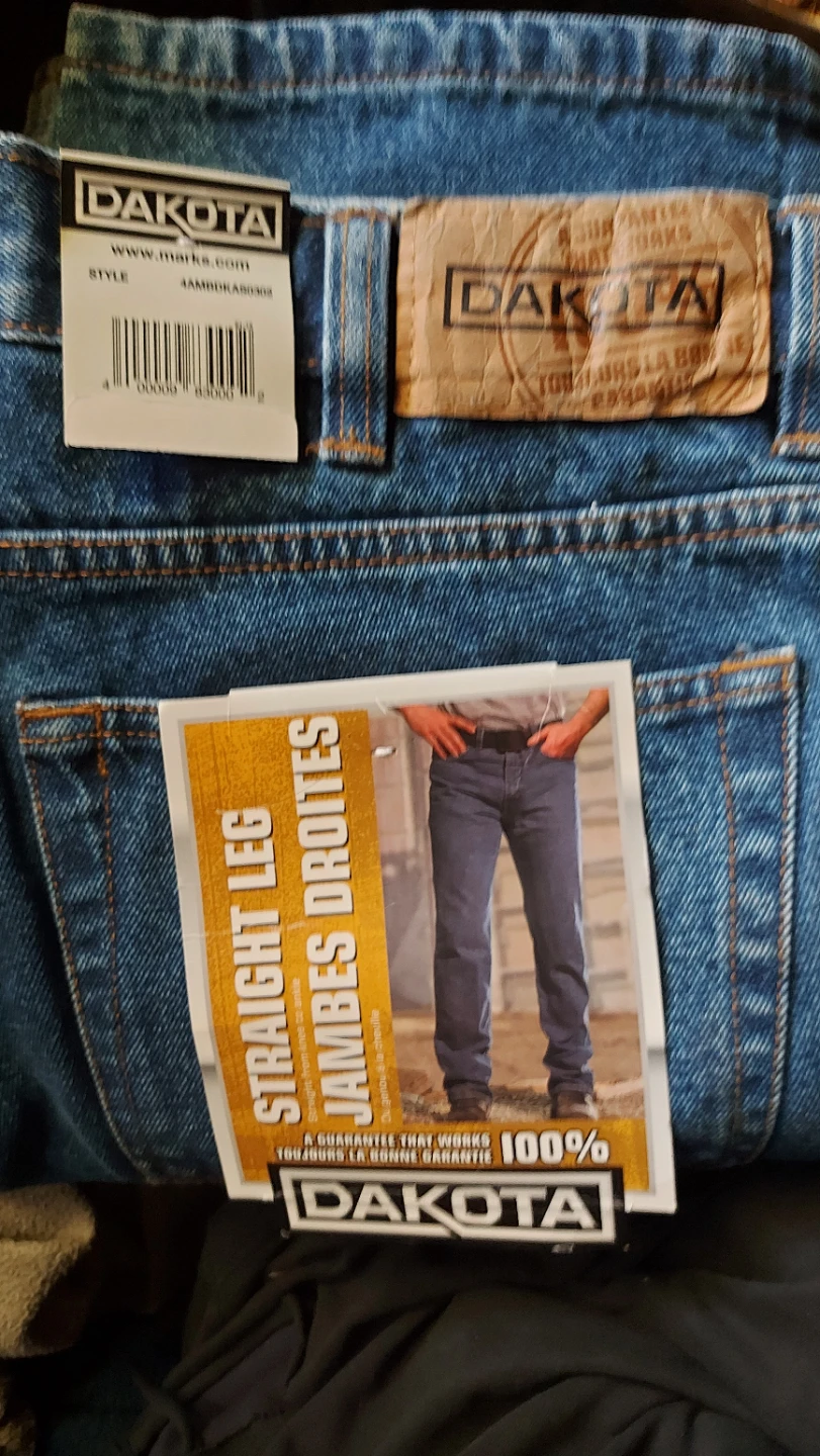 Dakota Straight Leg Jeans