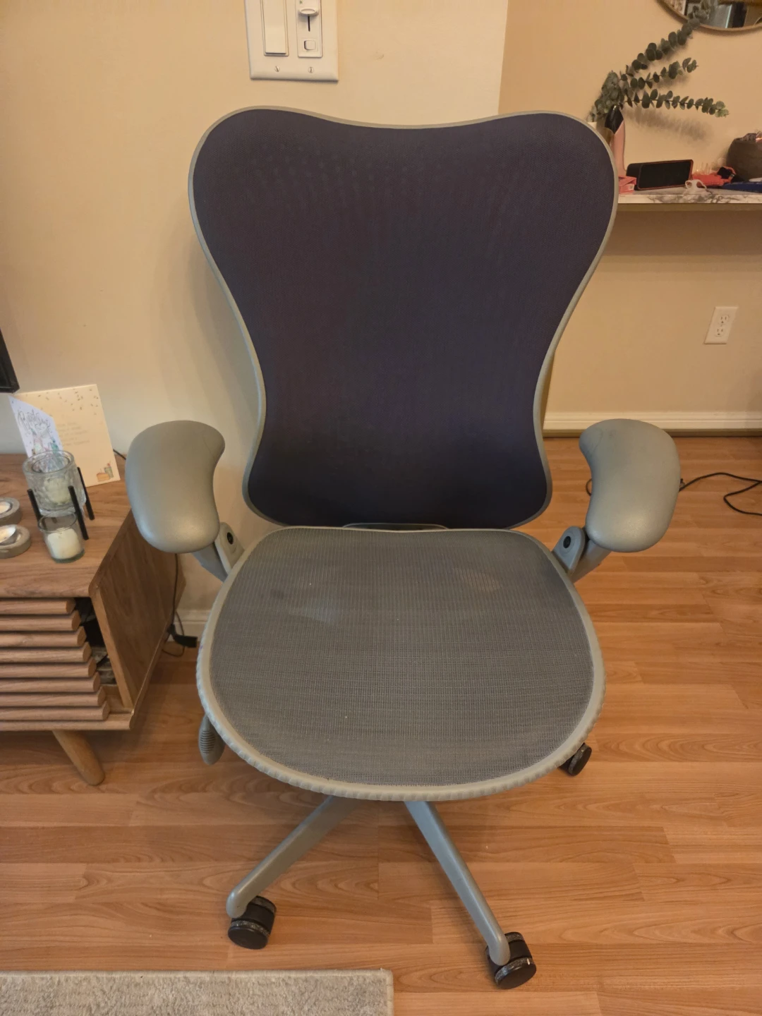 Herman Miller Mirra Chair